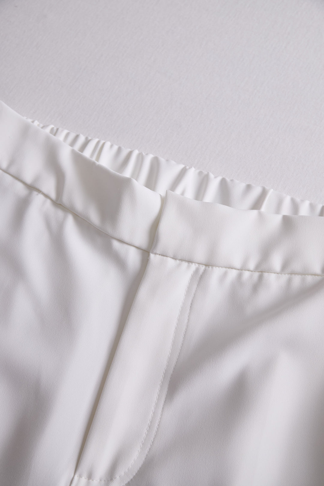 Elegant White High-Waisted Trousers HWT