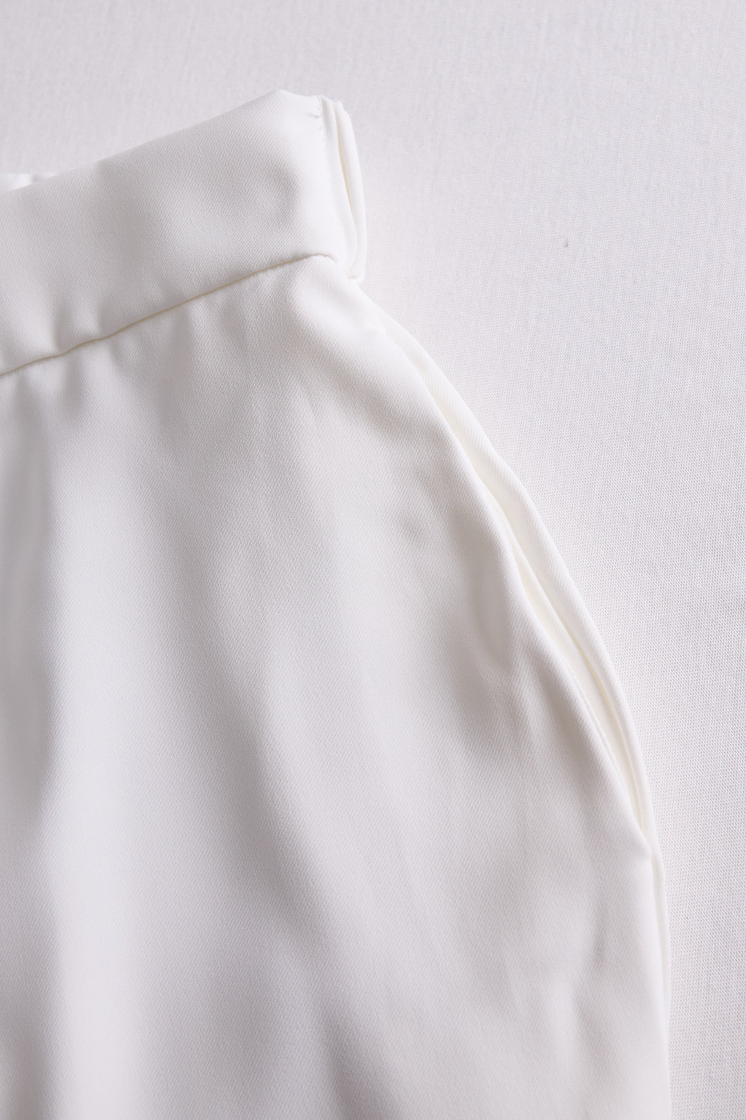 Elegant White High-Waisted Trousers HWT