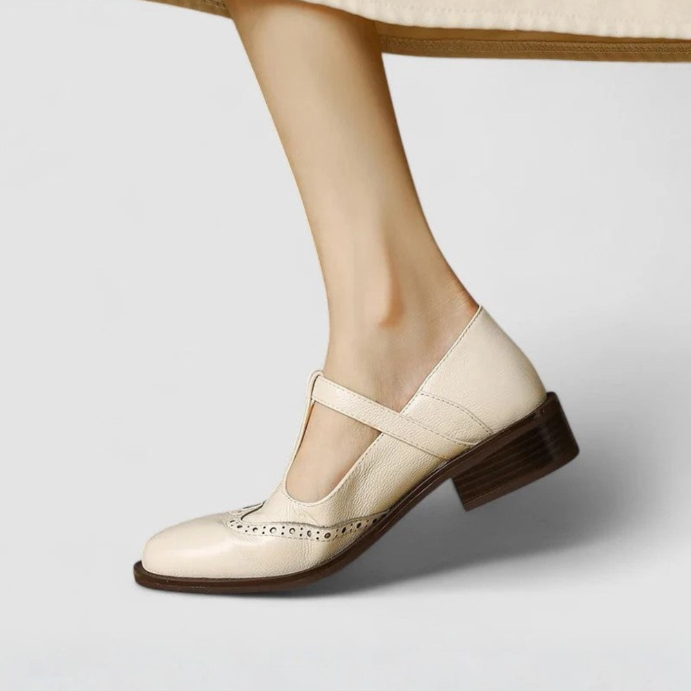 Livia - Classic Leather Sandals CASA LARO WOMEN