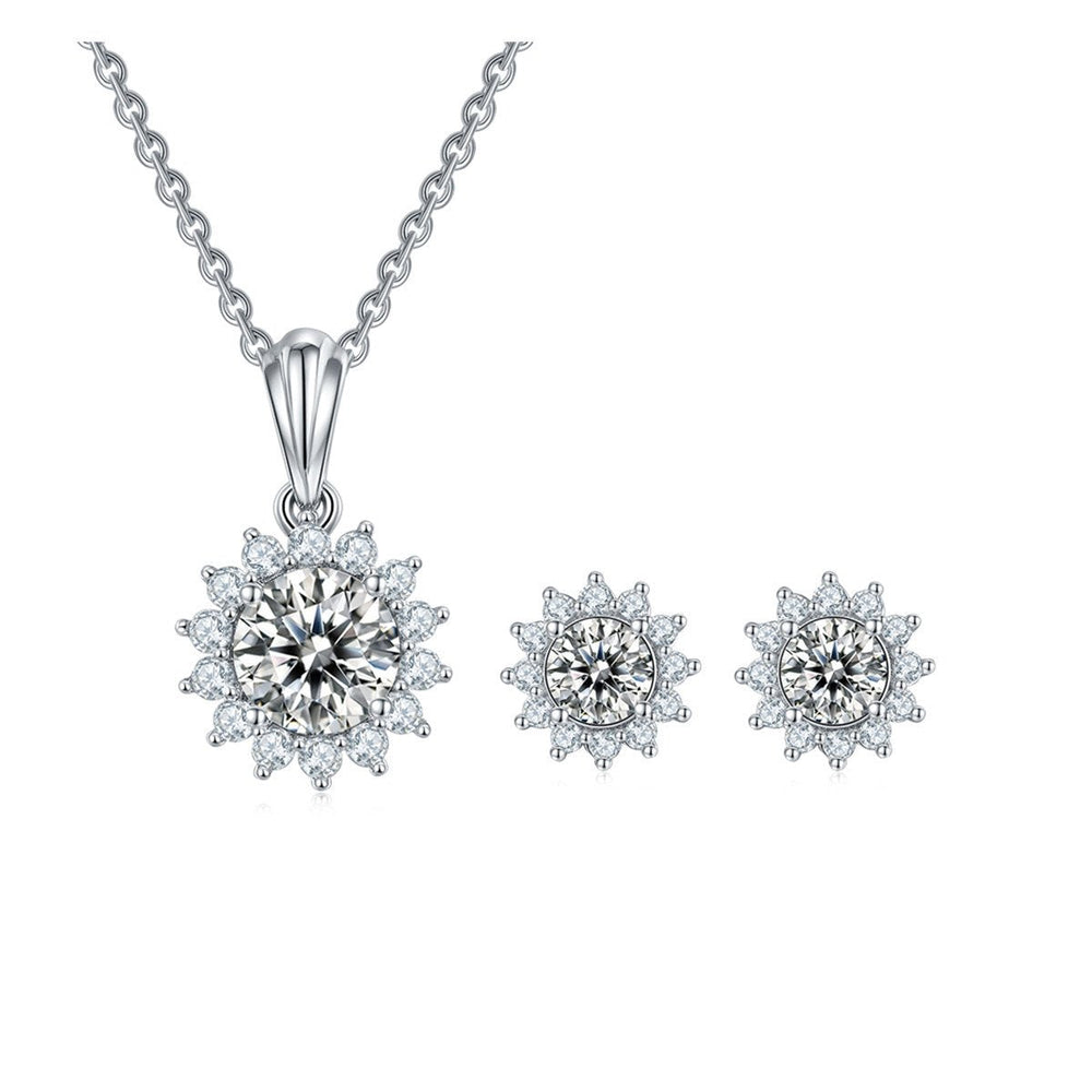 Sunflower Design Stud Earrings Shineofidamond