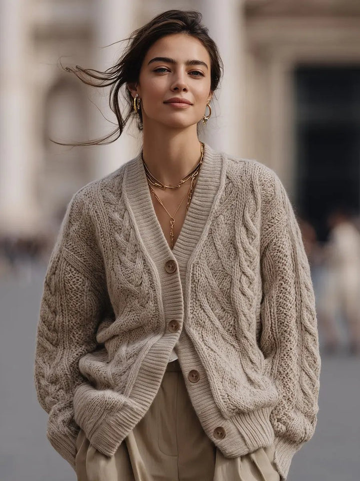 Oversized Chunky Cable Knit Button-Front - Cardigan CASA LARO