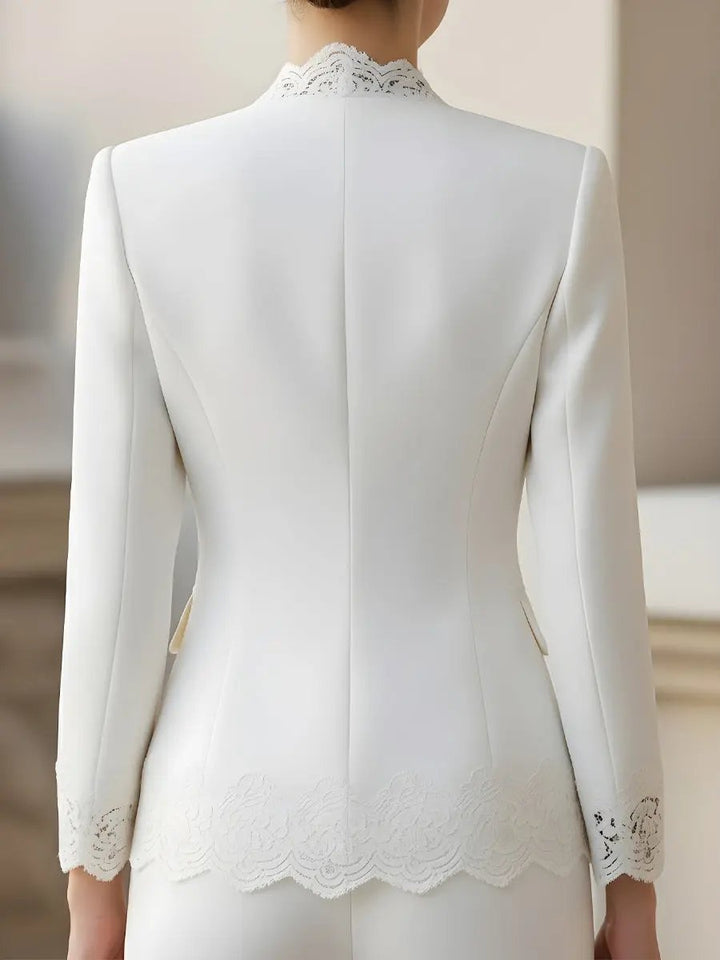 Pearl-Button Lace-Trim Women's Tailored Jacket - Blazer CASA LARO