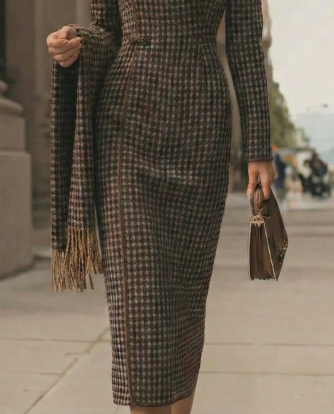 Classic Houndstooth Long-Sleeve Tailored Fit - Midi Dress